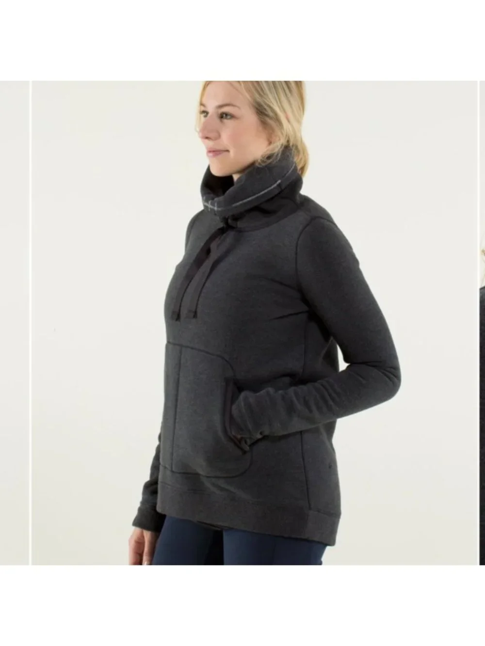 Lululemon Avenue Pullover Heathered Black / Black